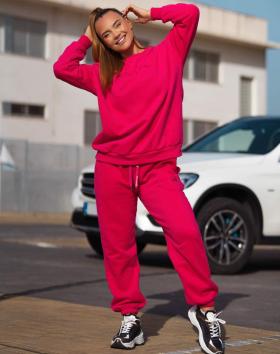 M-Sportswear Comfy Sweatshirt, Hot Pink